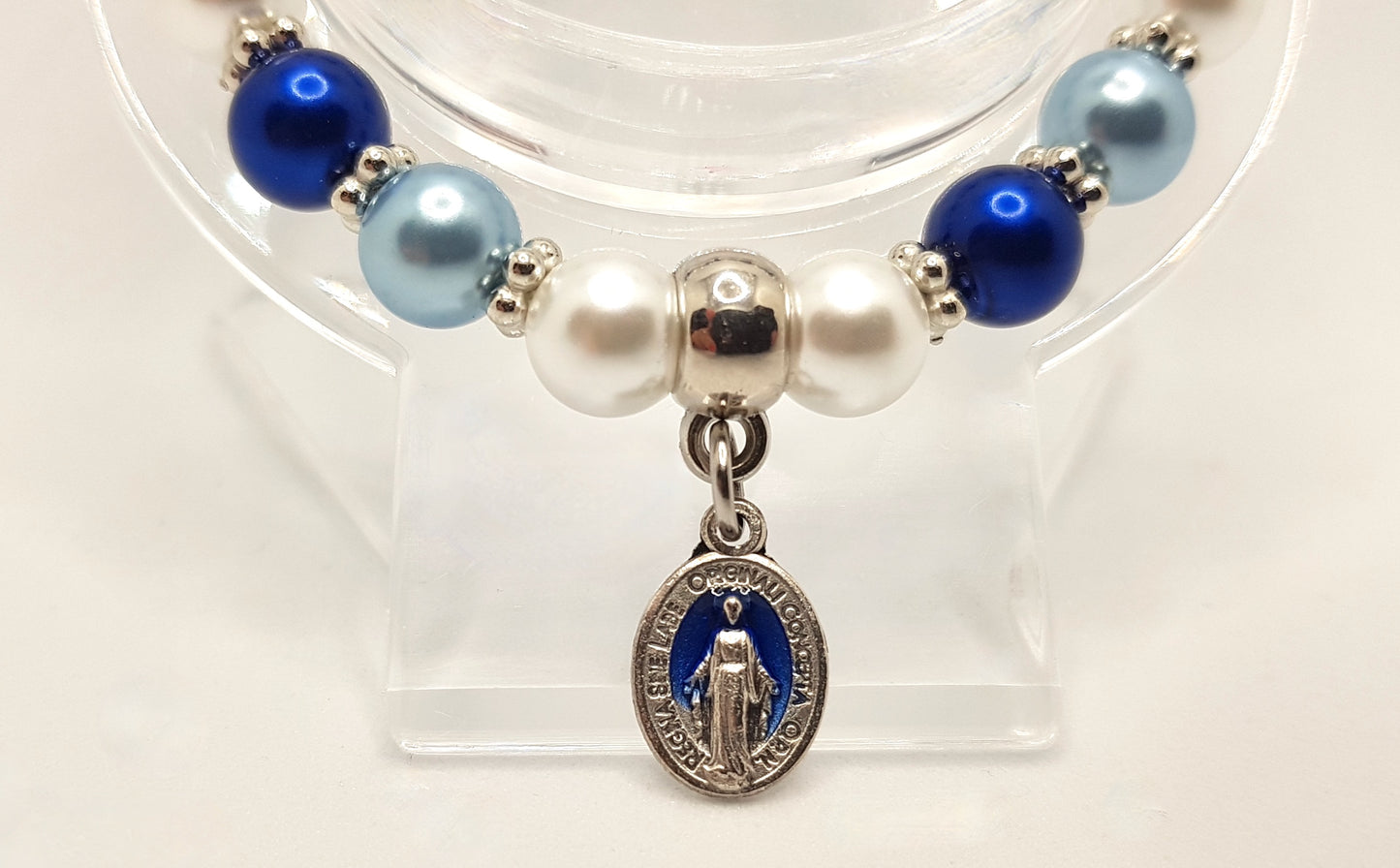 'Trio of Pearls' Miraculous Medal Bracelet