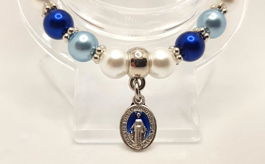 'Trio of Pearls' Miraculous Medal Bracelet